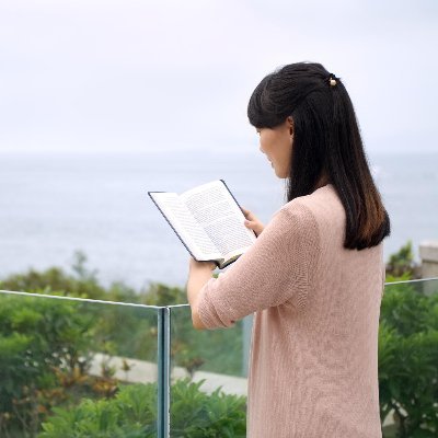 Profile Picture of Amal Issa (@AmalIss70079374) on Twitter
