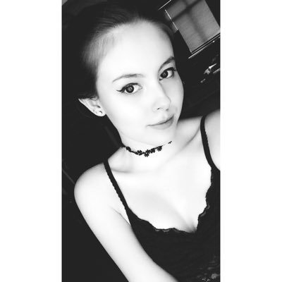 Profile Picture of Daniela Calderon (@DaniCalderon_G) on Twitter