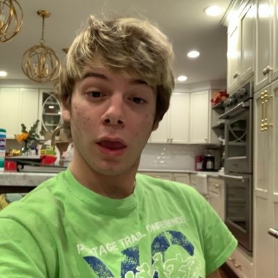 Profile Picture of Reaman (@HaydenReaman512) on Twitter