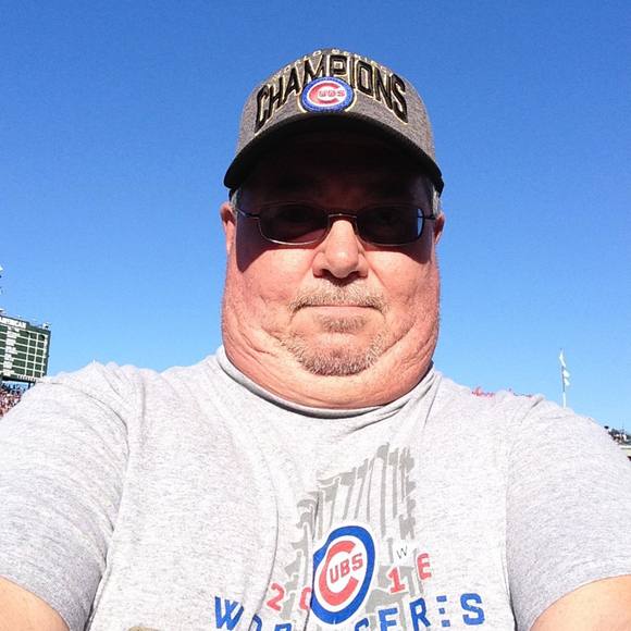 Profile Picture of Michael Russow (@michaelrussow) on Poshmark