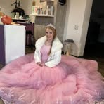 Profile Picture of Jeanette Kennell (@Jeanette-Kennell) on Facebook