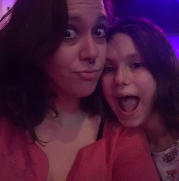 Heather Elsberry - Poshmark Profile Picture of Heather Elsberry (@heatherelsberry) on Poshmark