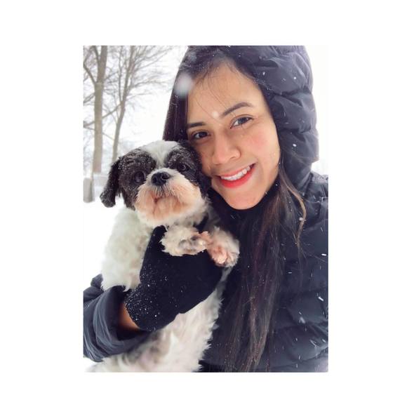 Profile Picture of Madelaine Llangari (@kennia22) on Poshmark