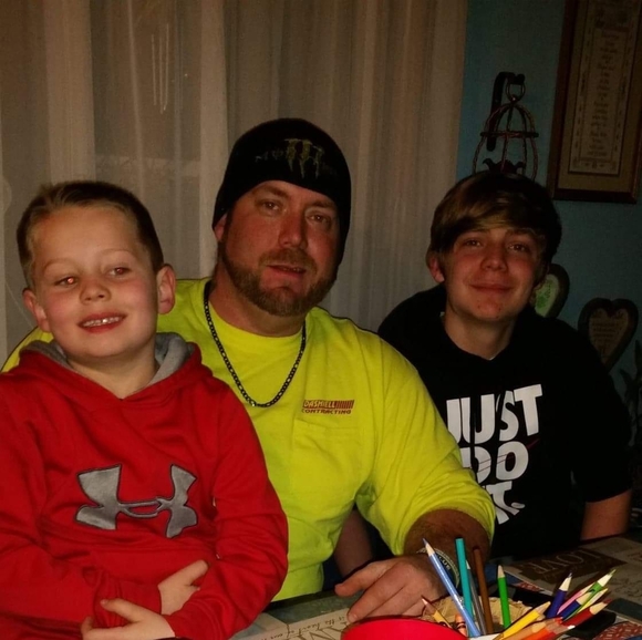 Profile Picture of Tim Long (@tlong7790) on Poshmark