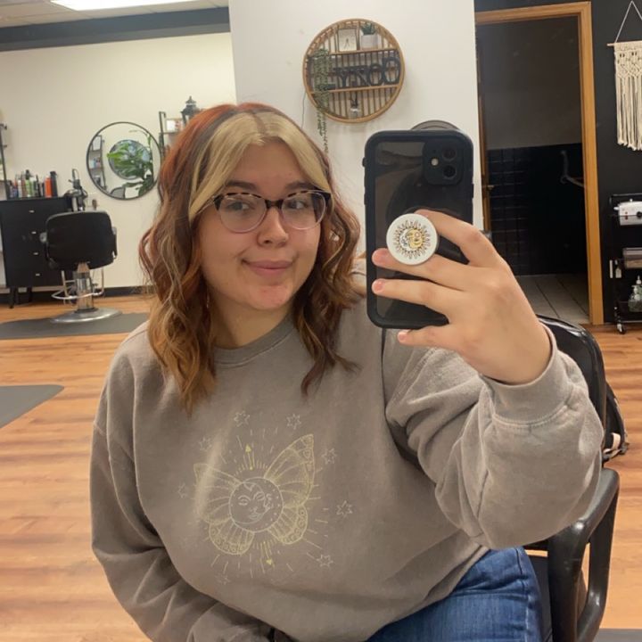 Profile Picture of Cece (@ceceliamorse) on Tiktok
