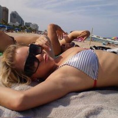 Profile Picture of Kris Wong (@kriswong3) on Twitter