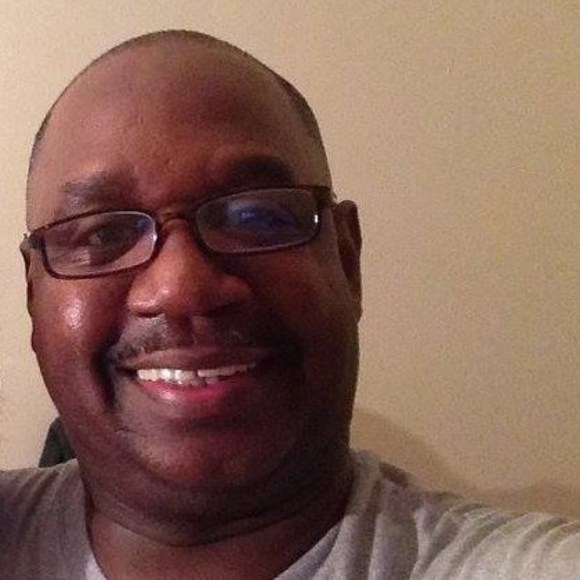 Profile Picture of Stephen Mclean (@smclean1956) on Poshmark