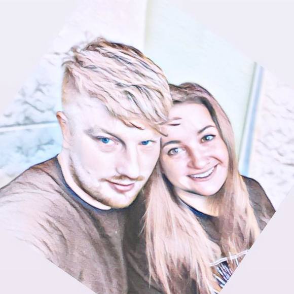 Profile Picture of Erik Anderson (@snowboarding1) on Poshmark