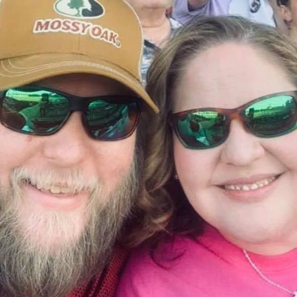 Profile Picture of Devon Martin (@devonmartin158) on Poshmark