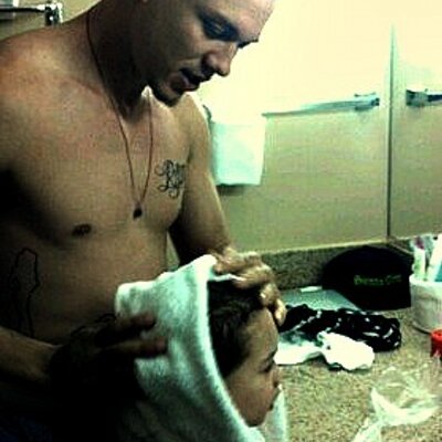 Profile Picture of Chris Rene_FANS (@ChrisRene_Fans) on Twitter