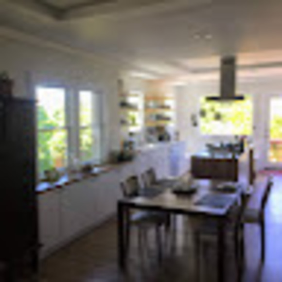 Profile Picture of Jeffops11 Mendelsohn (@jeffromendo) on Poshmark