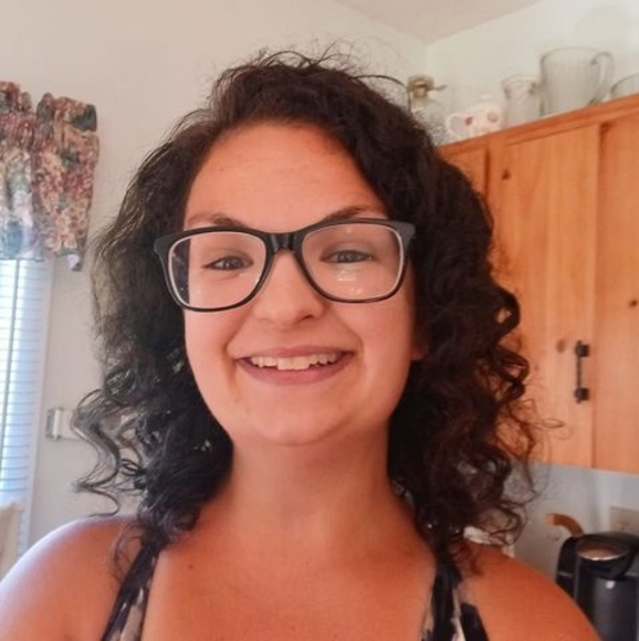 Brienna Koob - Poshmark Profile Picture of Brienna Koob (@hanson_jen) on Poshmark