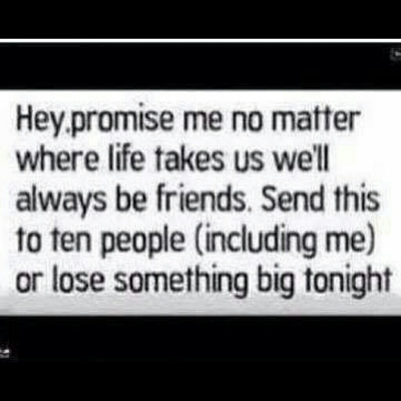 Profile Picture of Daniella Roman (@ela2514) on Poshmark