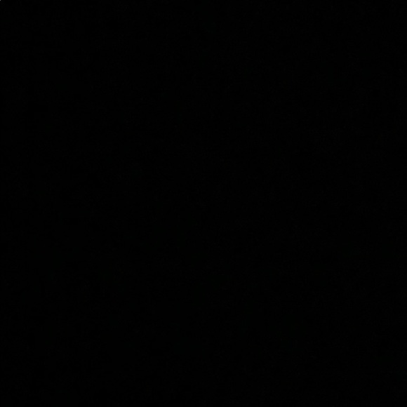 Gabby Desborough - Poshmark Profile Picture of Gabby Desborough (@gabbydesborough) on Poshmark