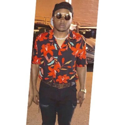 Profile Picture of Steve (@Steve3Cool) on Twitter