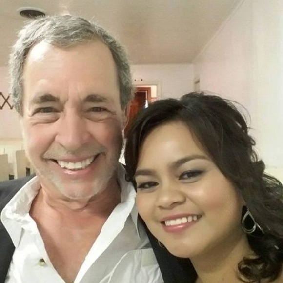 Profile Picture of Jennifer Llemos (@jenniferllemos) on Poshmark