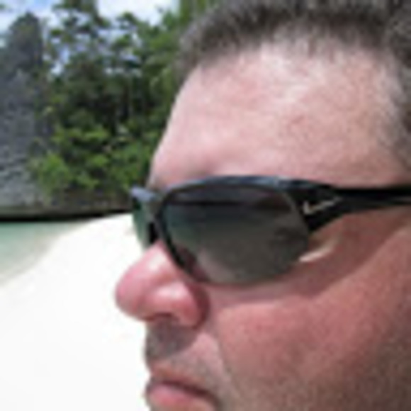 Profile Picture of Brian Copfer (@brian_copfer) on Poshmark