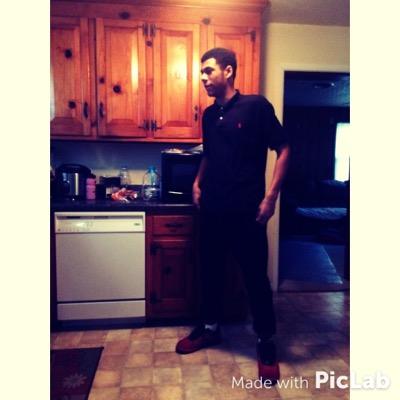 Profile Picture of Jeffrey Swiney (@lil_jiffy) on Twitter