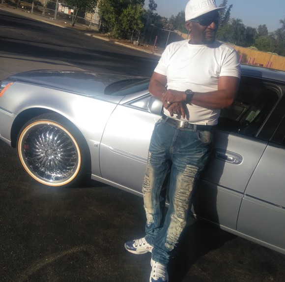 Profile Picture of John Richardson (@bornerrect) on Poshmark