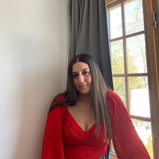 Victoria Comtois - Facebook Profile Picture of Victoria Comtois (@victoria.comtois) on Facebook