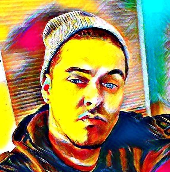 Profile Picture of Keith Ellis (@crazyk8962) on Poshmark