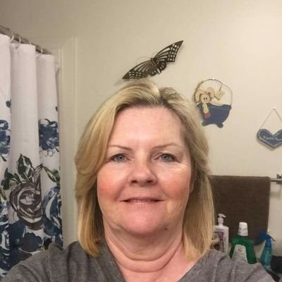 Profile Picture of Pamela Hicks (@Pamelahicks105) on Twitter