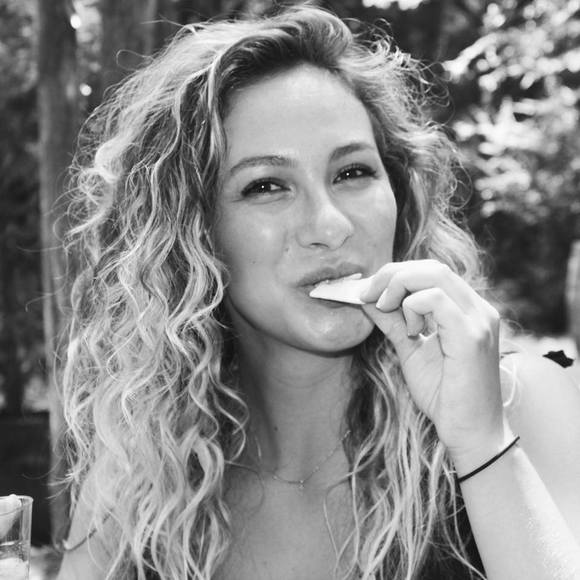 Profile Picture of Alex Sitzman (@1alekat97) on Poshmark