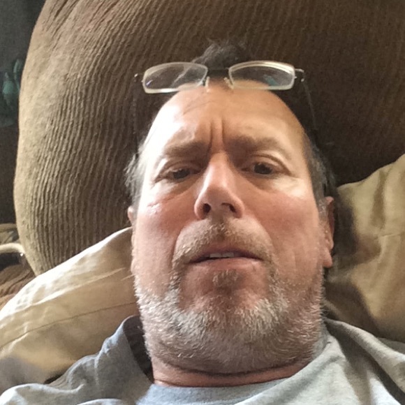 Profile Picture of Jeff Frericks (@jefffrericks) on Poshmark