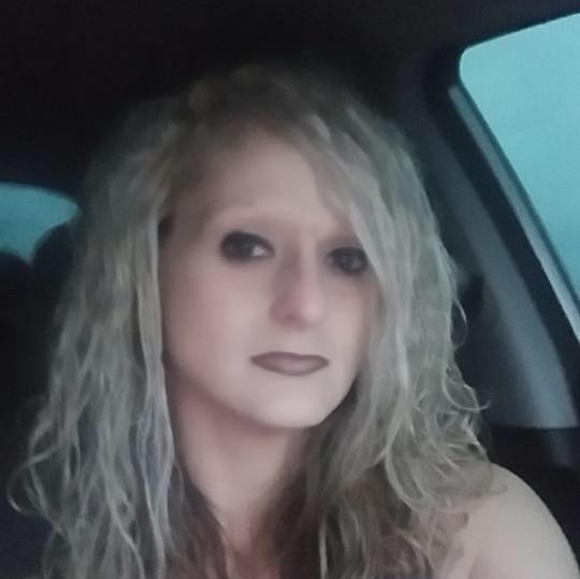 Profile Picture of Calla Walley (@818405) on Poshmark