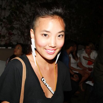 Profile Picture of Lupe Zarate (@zaralupepink) on Twitter