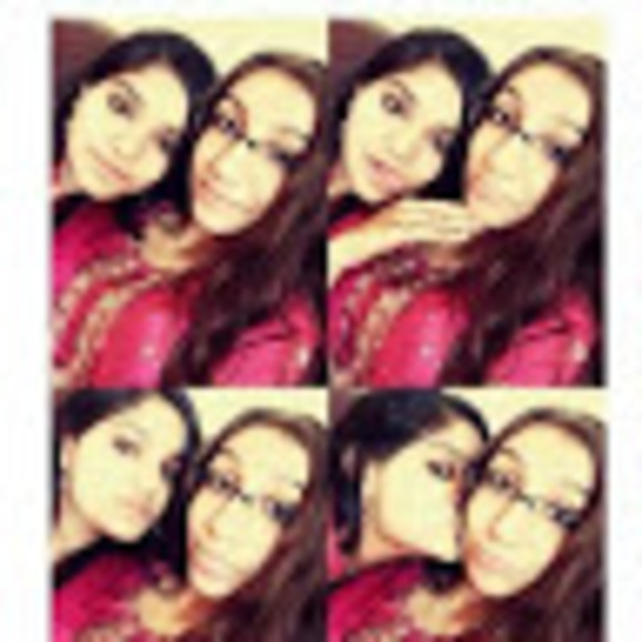 Profile Picture of Mahwish Danawala (@maha0215) on Poshmark