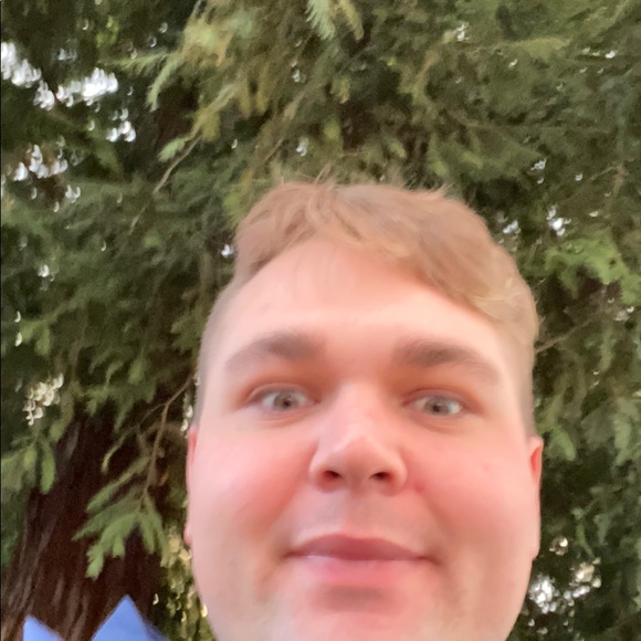 Profile Picture of Tim Conley (@italianhunty325) on Poshmark