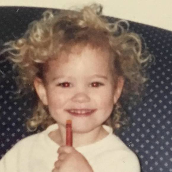 Profile Picture of Alexandra Lefter (@volcom_piedra) on Poshmark