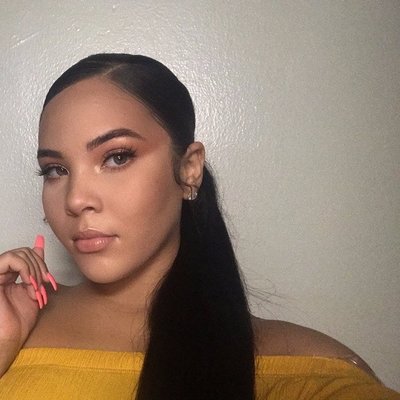 Profile Picture of Candice Adam (@babycandacee) on Twitter