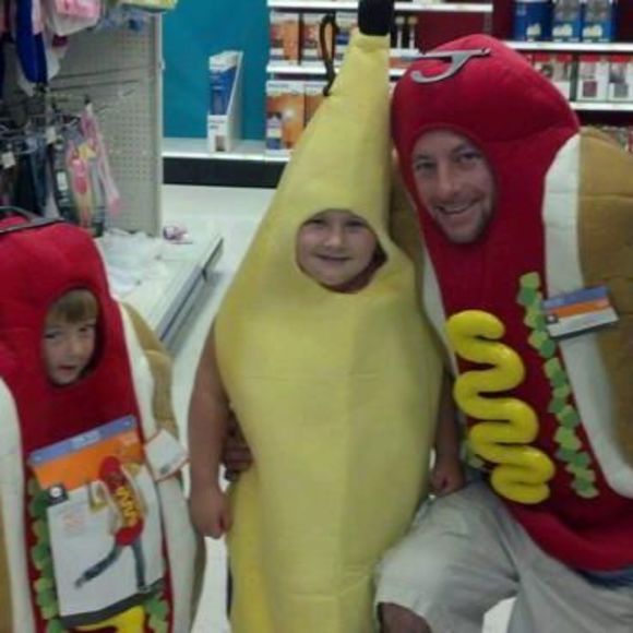 Profile Picture of Kevin Leroy (@leroy2280) on Poshmark