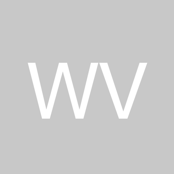 Profile Picture of Wilson Vega (@latin2damax) on Poshmark