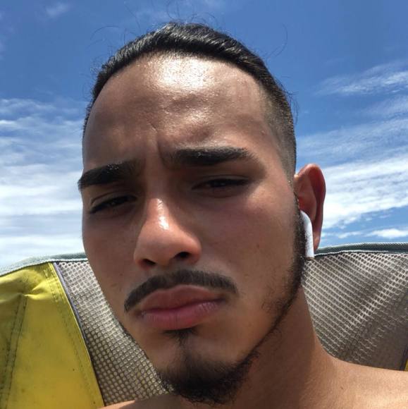 Profile Picture of Bryant Valentin (@yng_g6d) on Poshmark