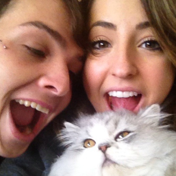 Profile Picture of Sophia Kritzman (@sophiaaaa99) on Poshmark