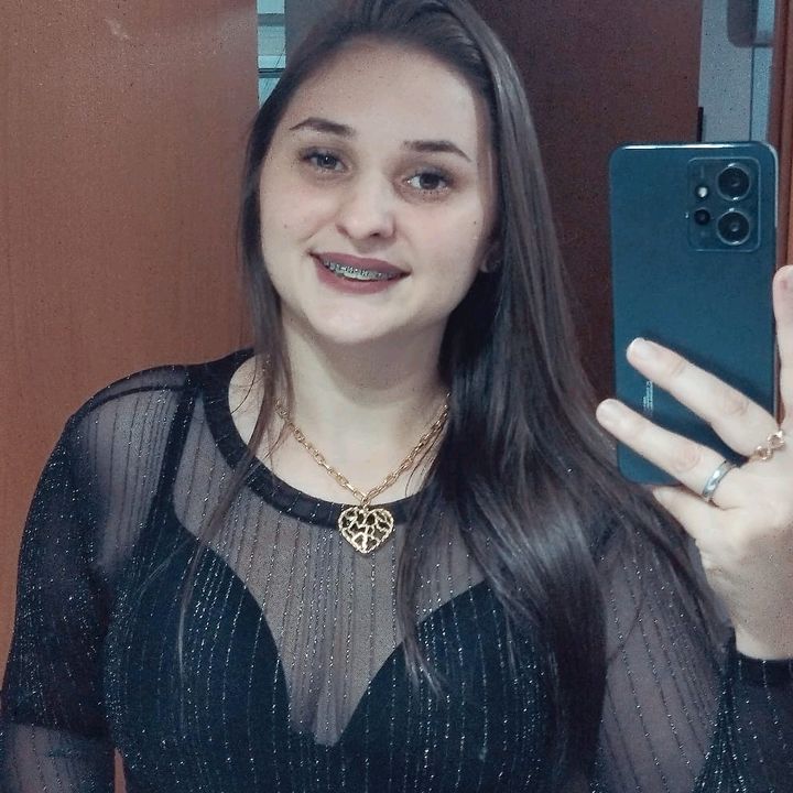 Profile Picture of Lê Mohr (@alessandramohr) on Tiktok
