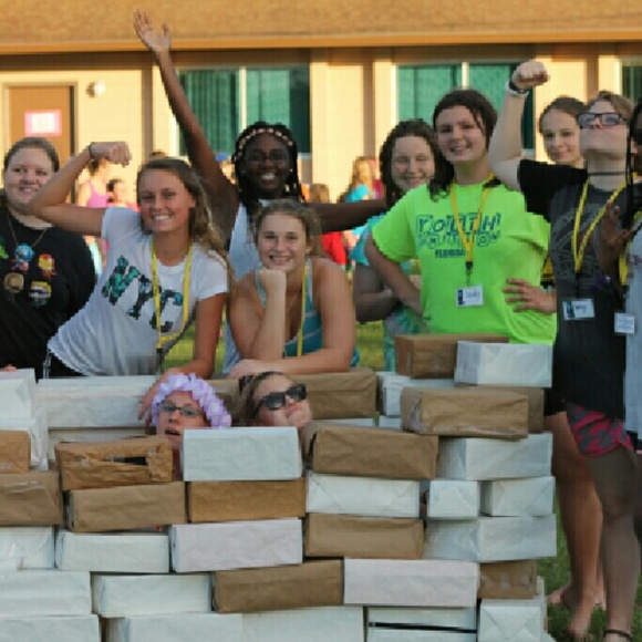 Profile Picture of Maxine Tiller (@1_neomi) on Poshmark