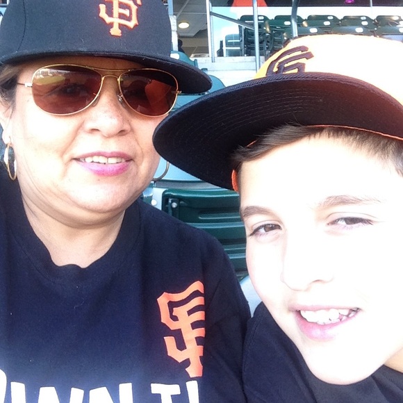 Profile Picture of Jacob Mendez (@jmendez415) on Poshmark