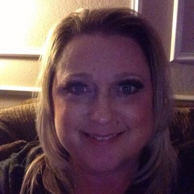 Profile Picture of April Hayes (@aprilhayes74) on Twitter