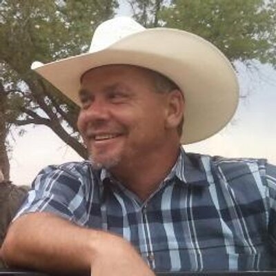Profile Picture of Len Walters (@lenwalters52) on Twitter