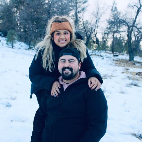 Daisy Flower - Poshmark Profile Picture of Daisy Flower (@d_flower) on Poshmark