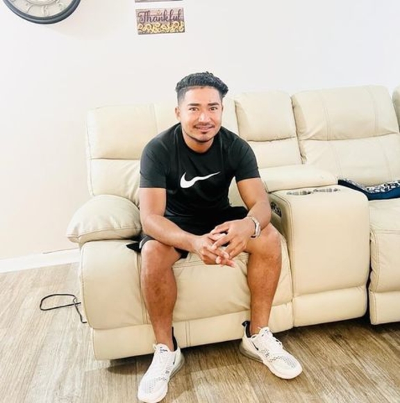 Profile Picture of Cristobal Ortiz (@cristobalort562) on Poshmark