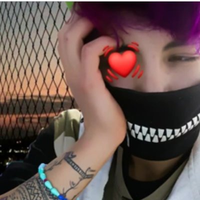 Profile Picture of Irving Anaya (@WeDemOwl) on Twitter