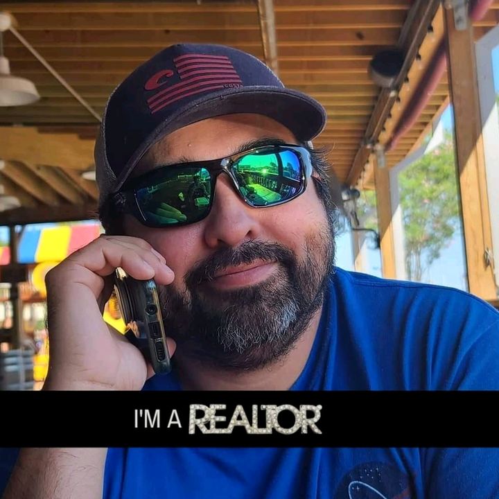 Profile Picture of JoeSellsCorpusChristiHomes (@joemonceballez) on Tiktok