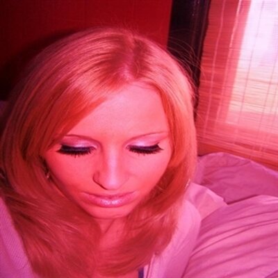 Profile Picture of Lucy Nick (@lucynick1) on Twitter