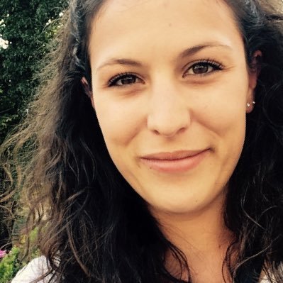 Profile Picture of Nadine Kern (@nadineausRT) on Twitter