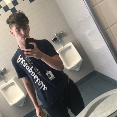 Profile Picture of Jeremy Melton (@JeremyM64617416) on Twitter